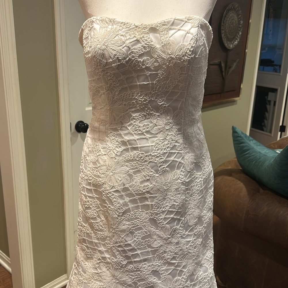 STUNNING D’Amour Bridal Gown Ivory guipure lace Strapless Floor Length Corset - Picture 3 of 12